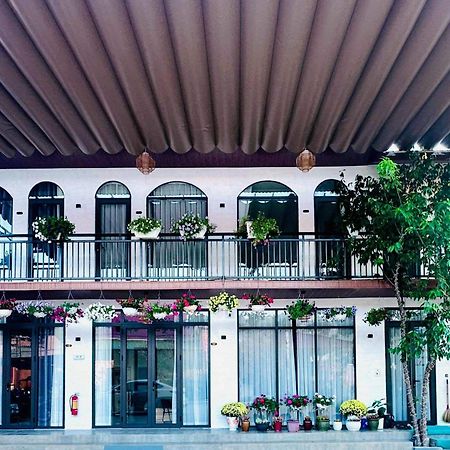 Bin House - Moc Chau Hotel ภายนอก รูปภาพ